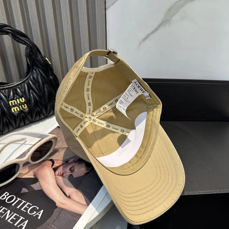 Fashionable Loewe Caps 258352