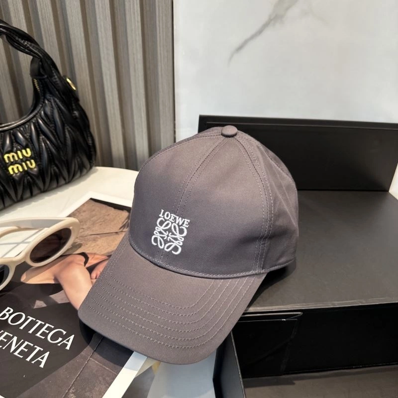 Upgraded Loewe Caps 258349