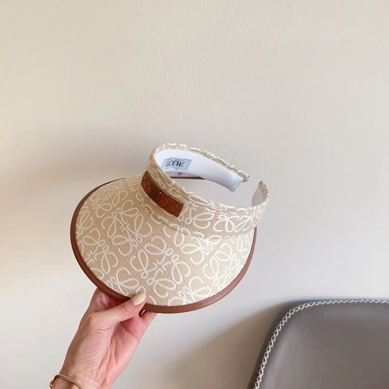 Supportive Loewe Caps 258346