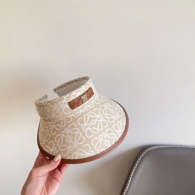 Supportive Loewe Caps 258346