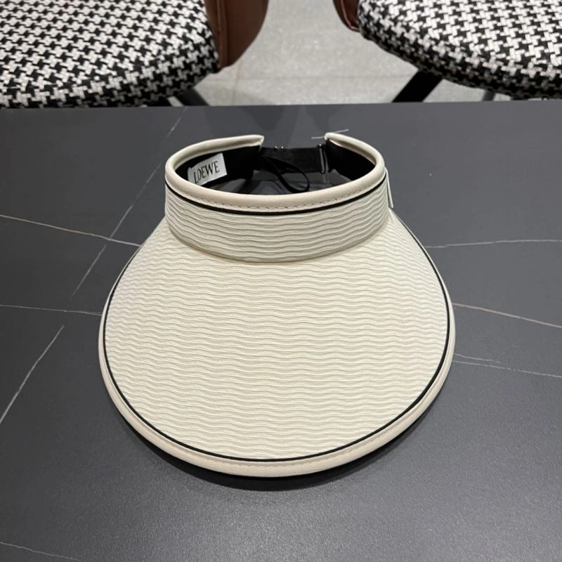 FreshLook Loewe Caps 261959