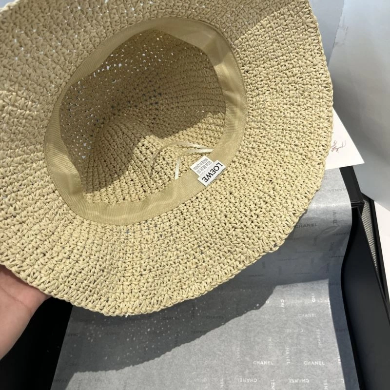 HighQuality Loewe Caps 261970