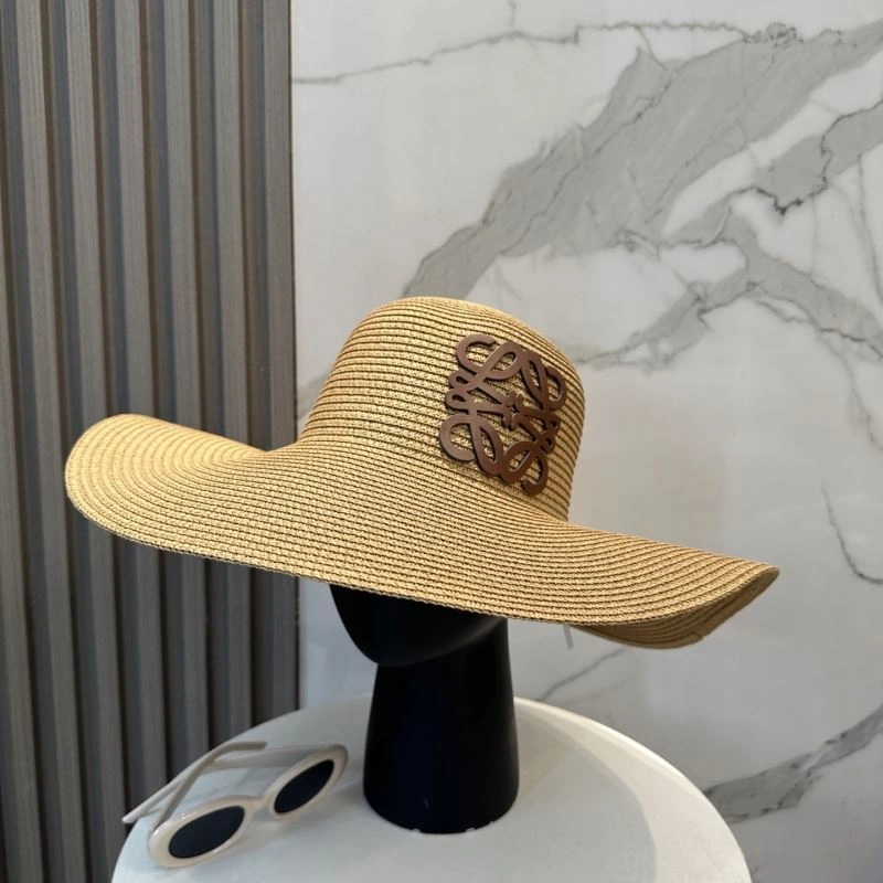 Seasonal Loewe Caps 261974
