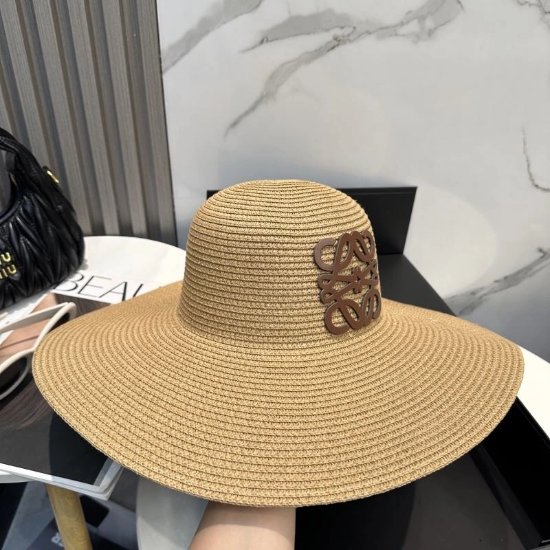 Seasonal Loewe Caps 261974
