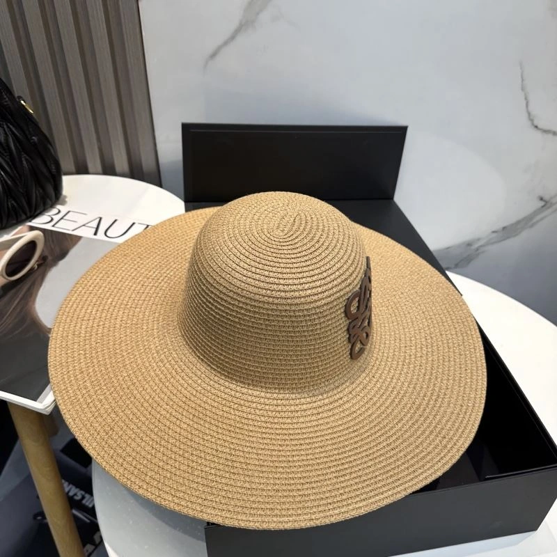 Seasonal Loewe Caps 261974