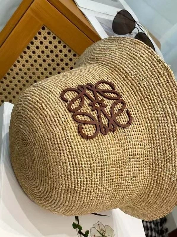 Loewe Caps Popular 261975
