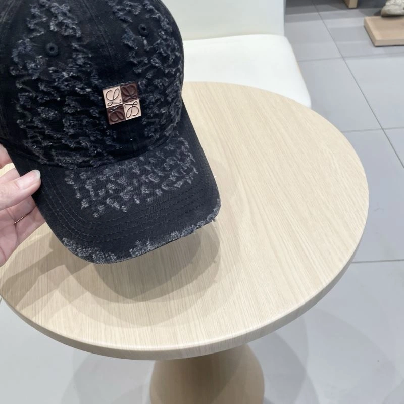 UrbanChic Loewe Caps 261981