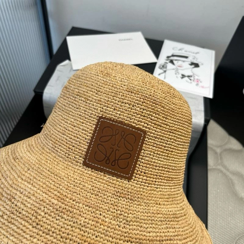 Loewe Caps TimelessDesign 261946