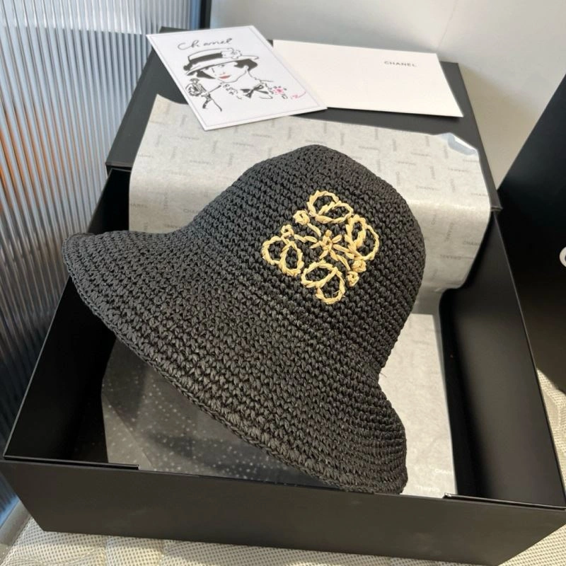 Trendsetting Loewe Caps 261942