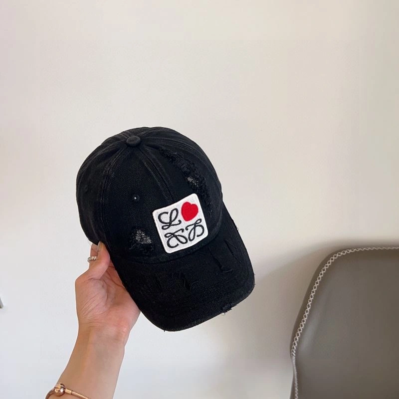 Loewe Caps WellDesigned 261927