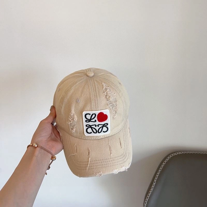 Neat Loewe Caps 261922