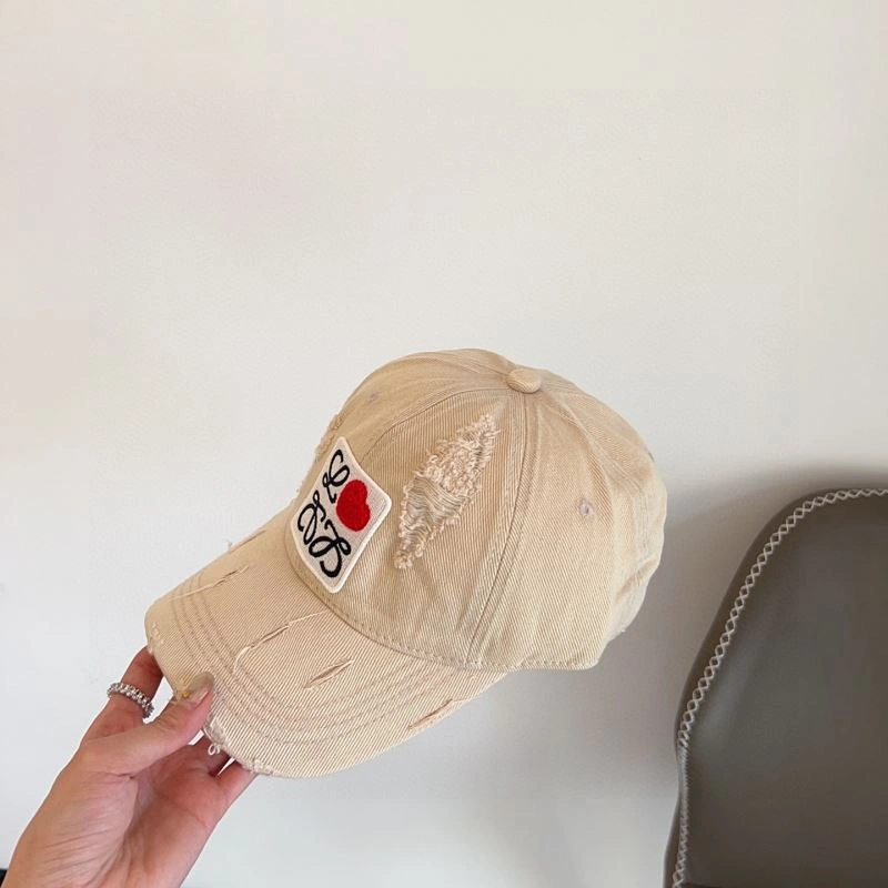 Neat Loewe Caps 261922