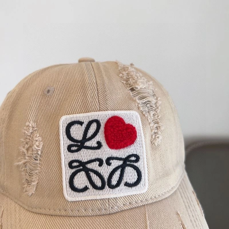 Neat Loewe Caps 261922