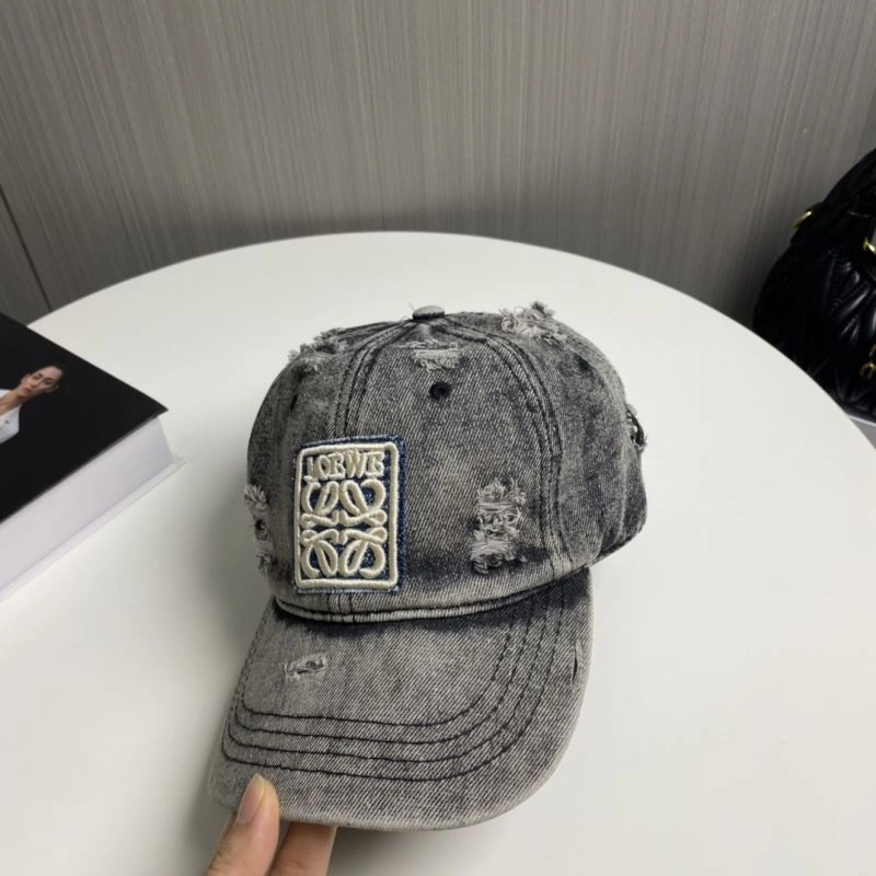 Sporty Loewe Caps 261923
