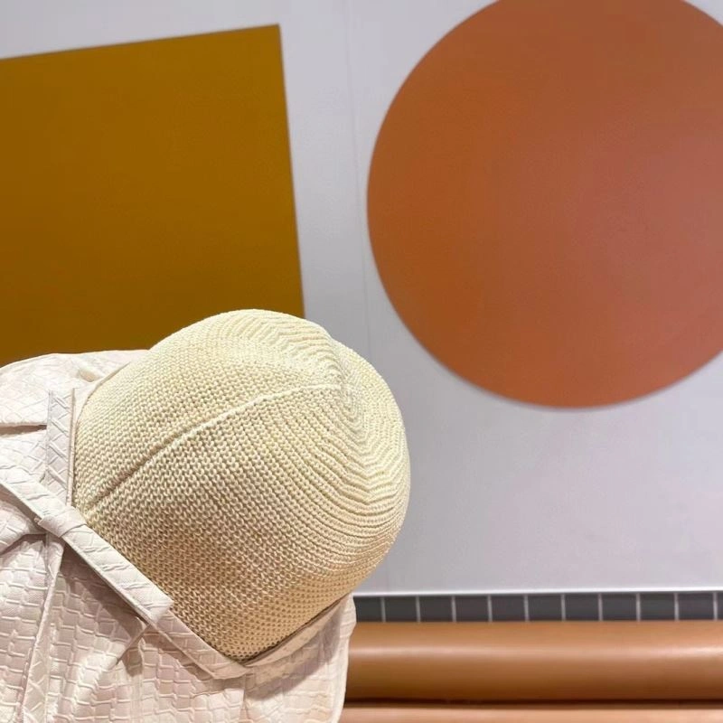 UrbanChic Loewe Caps 261910