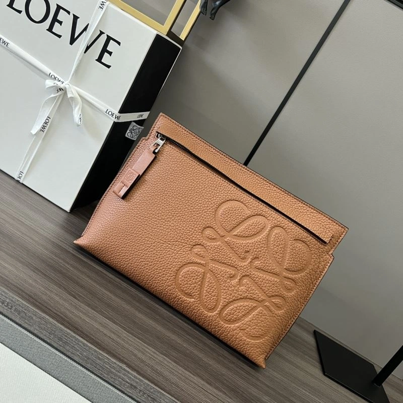 Practical Loewe Clutch Bags 77427
