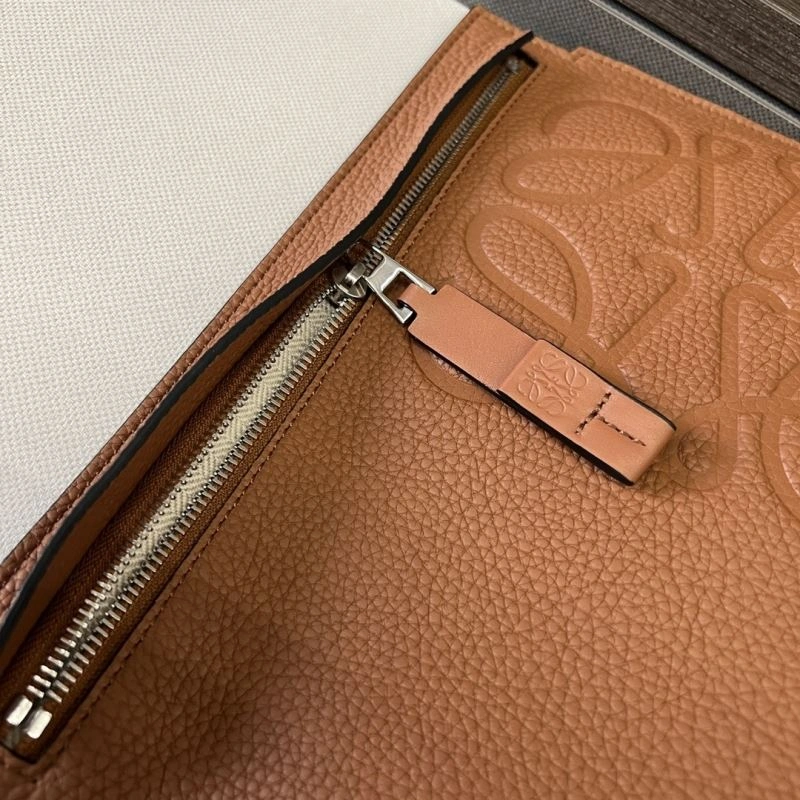 Practical Loewe Clutch Bags 77427