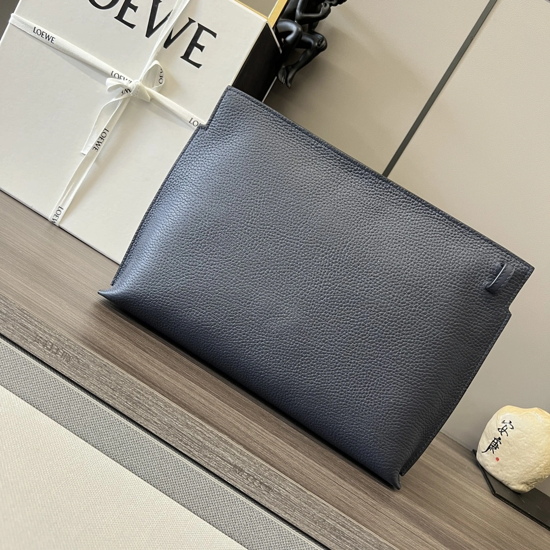 Trendy Loewe Clutch Bags 72183