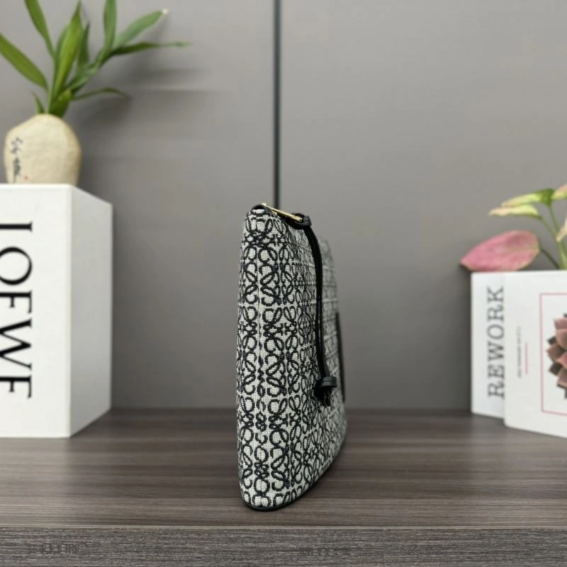 ComfortFit Loewe Clutch Bags 61685
