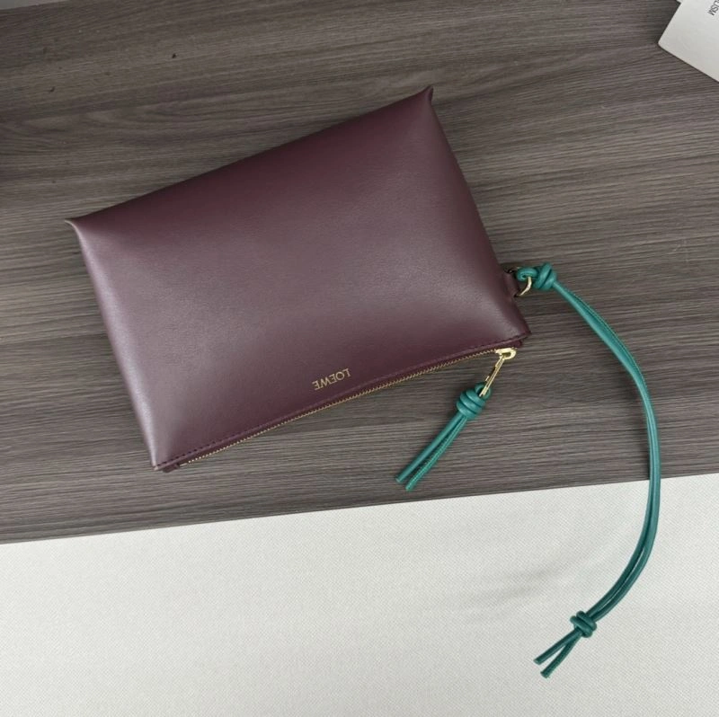 ModernLook Loewe Clutch Bags 61678
