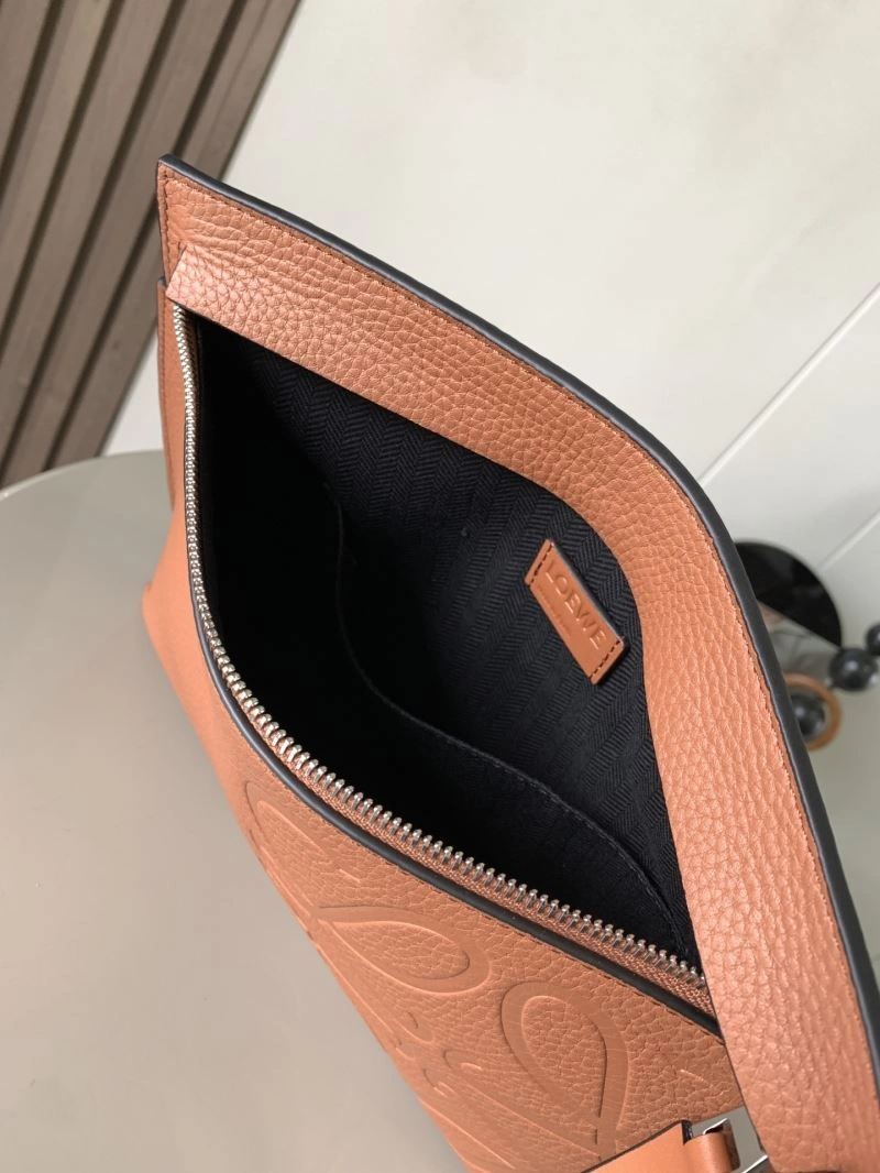 Loewe Clutch Bags ComfortFit 77539