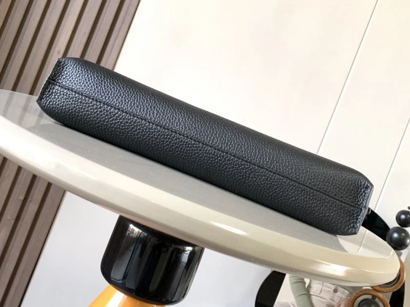 HighPerformance Loewe Clutch Bags 77532