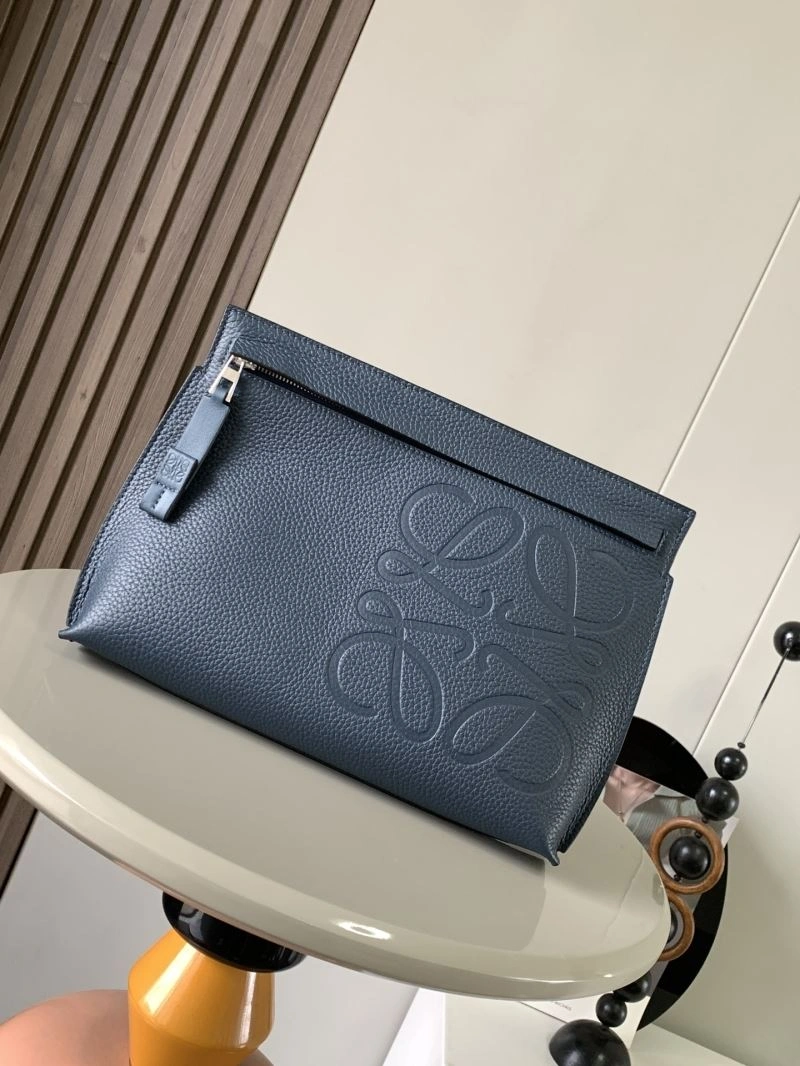 Versatile Loewe Clutch Bags 77540