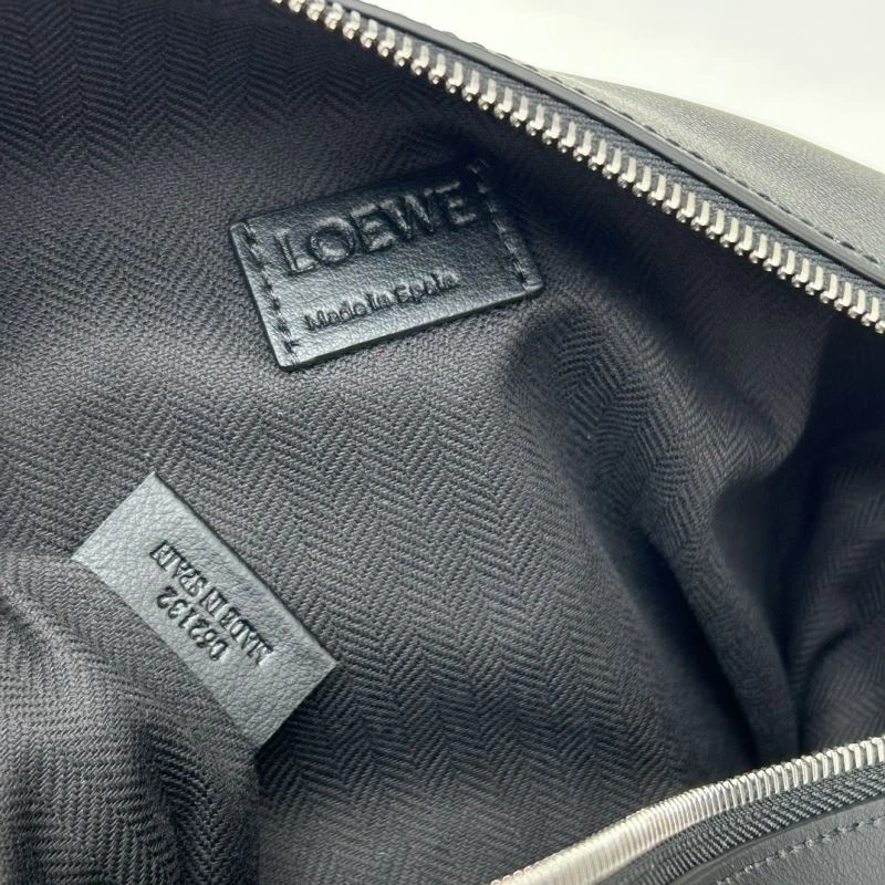 Loewe Cubi Bags Versatile 83820