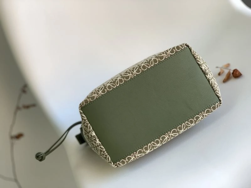 Sustainable Loewe Cubi Bags 73384