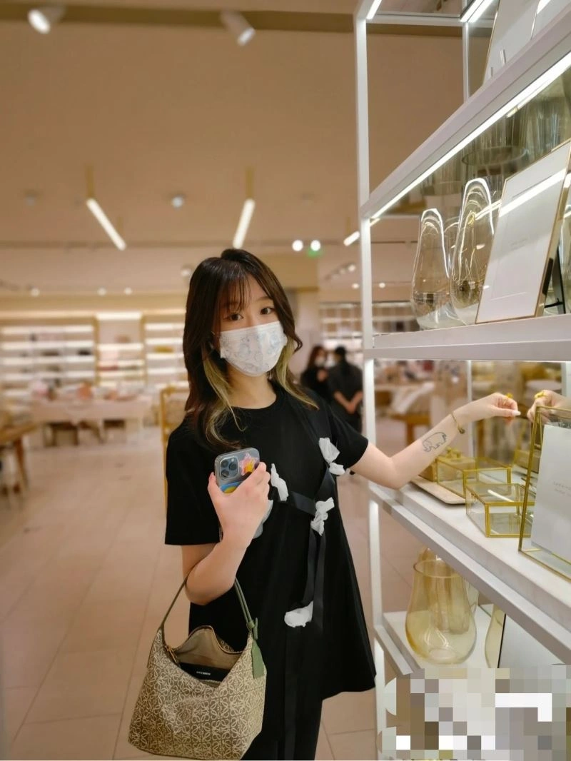 Sustainable Loewe Cubi Bags 73384