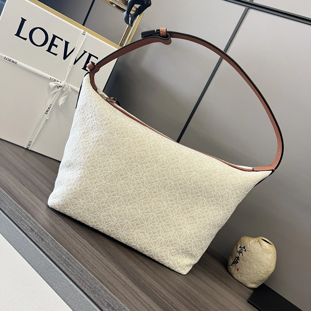 Loewe Cubi Bags Bold 72177