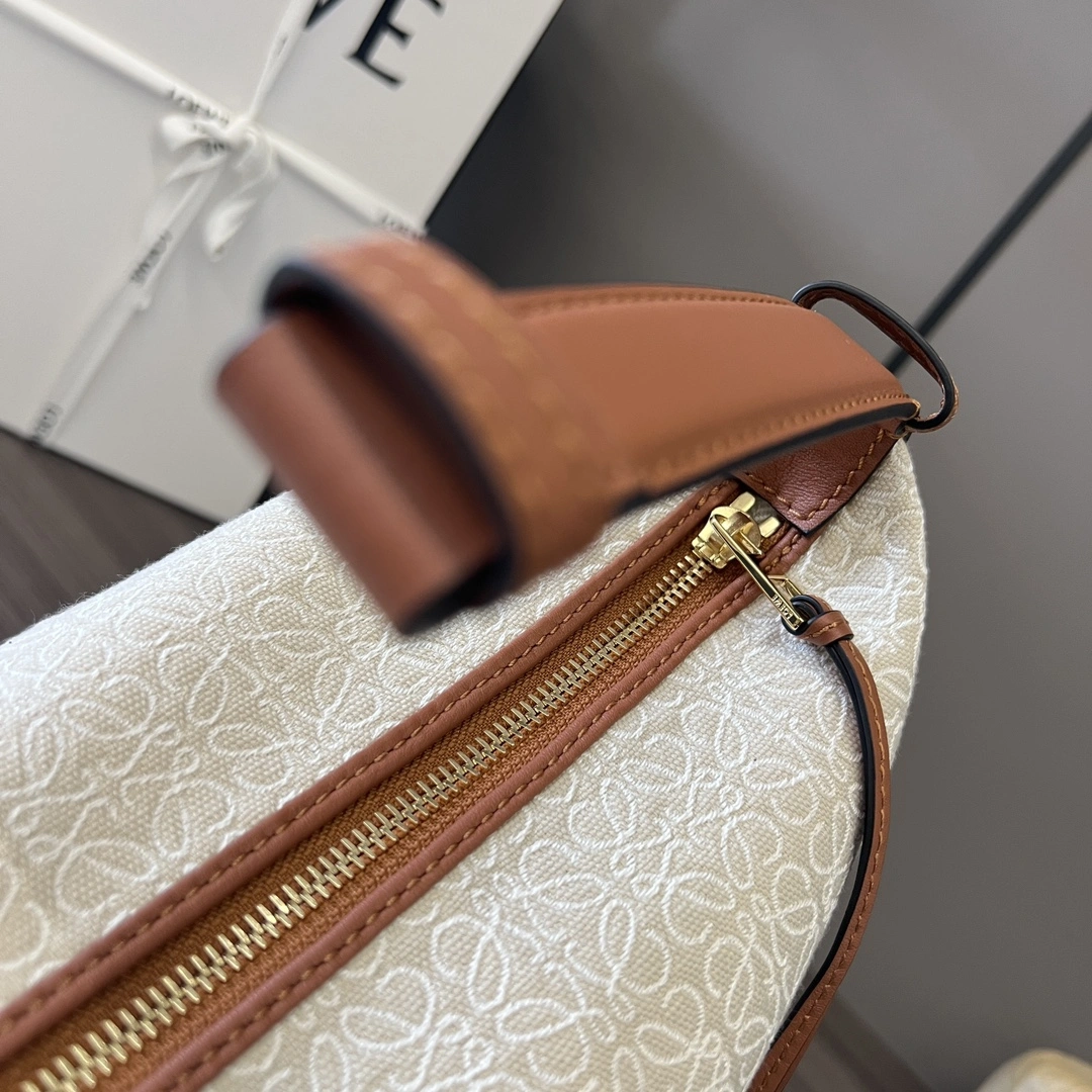 Loewe Cubi Bags Bold 72177