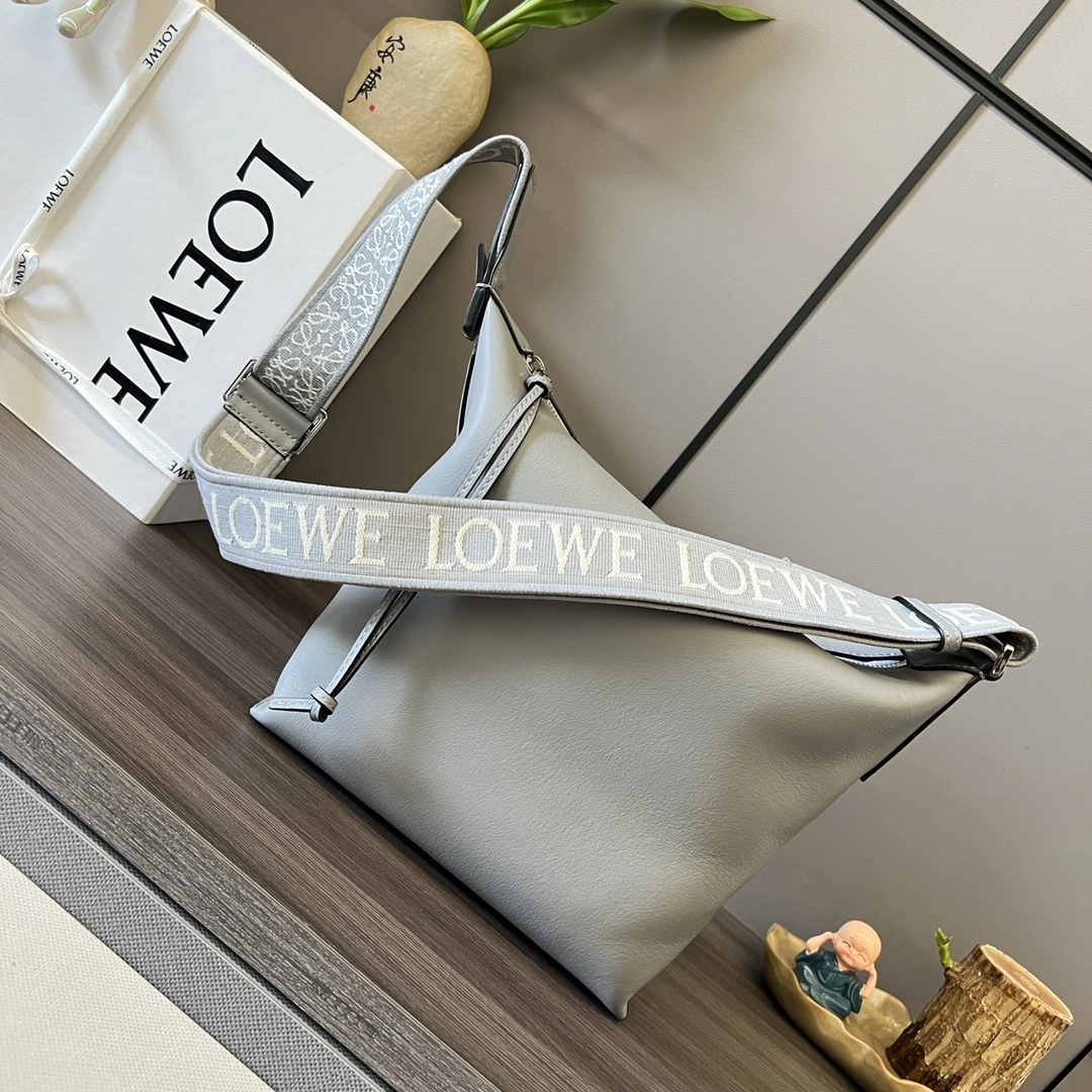 Unique Loewe Cubi Bags 72184