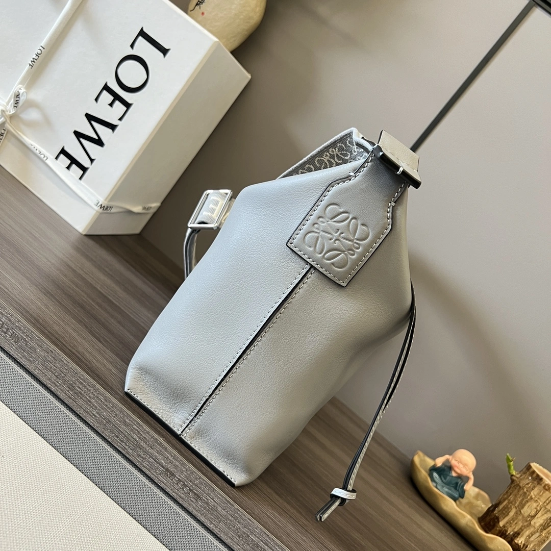 Unique Loewe Cubi Bags 72184