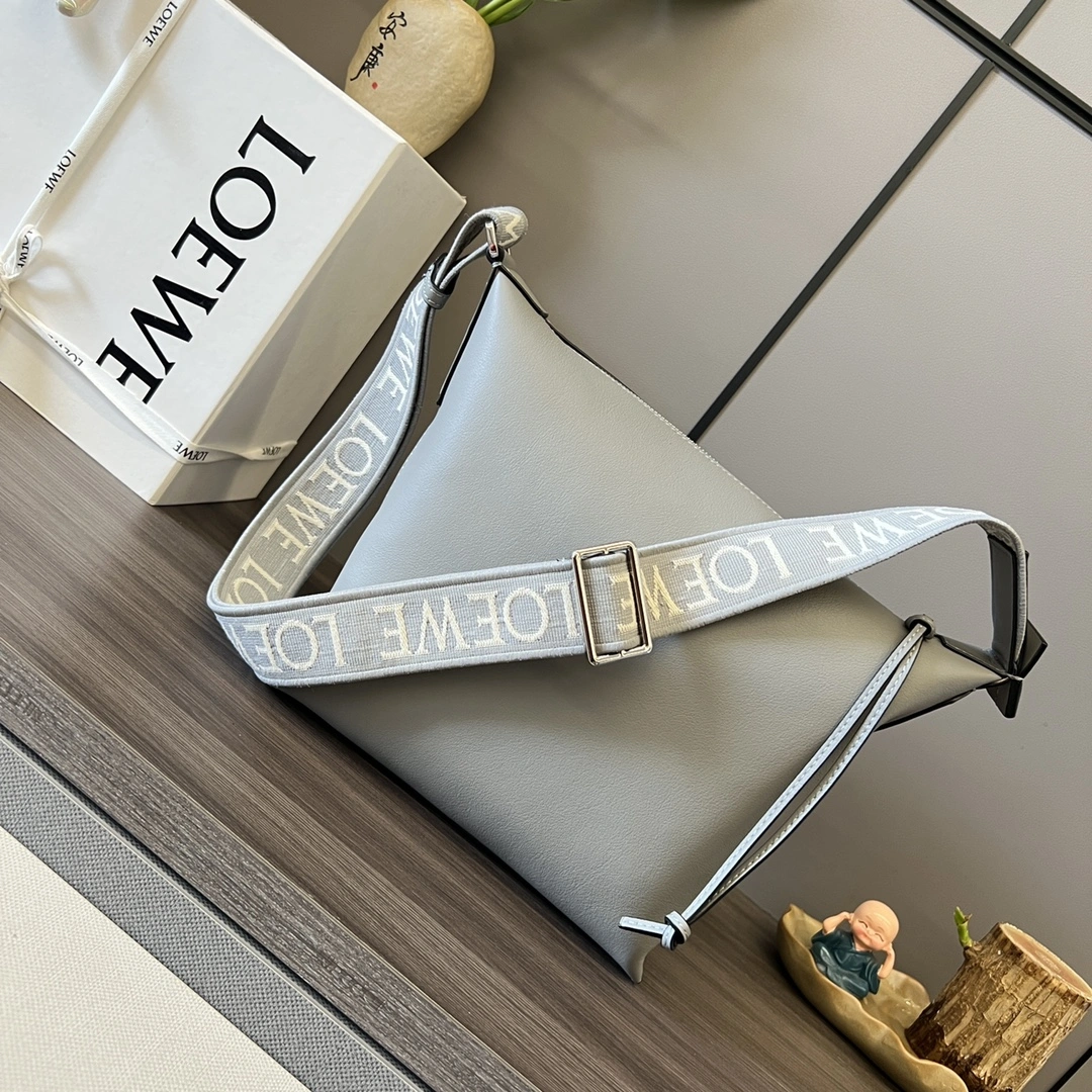 Unique Loewe Cubi Bags 72184