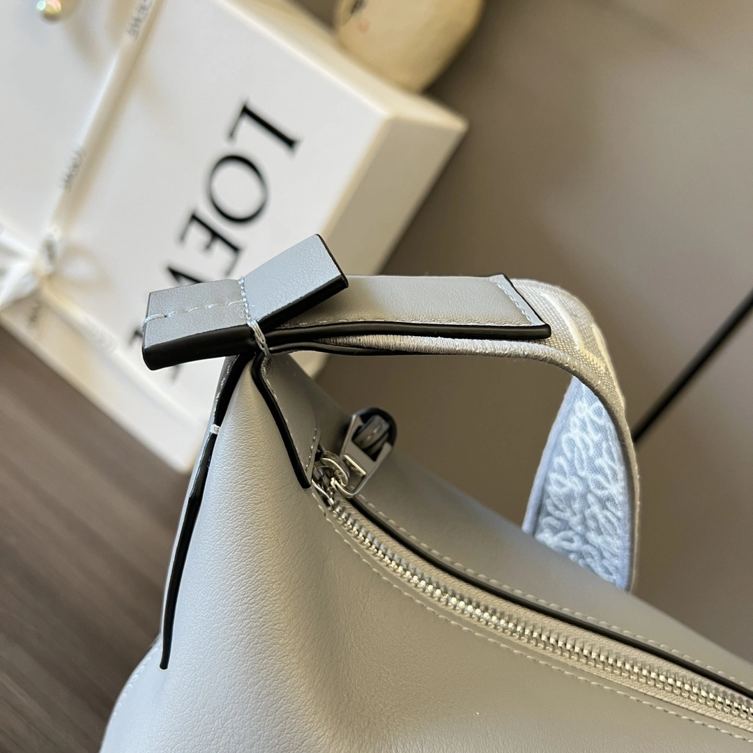 Unique Loewe Cubi Bags 72184