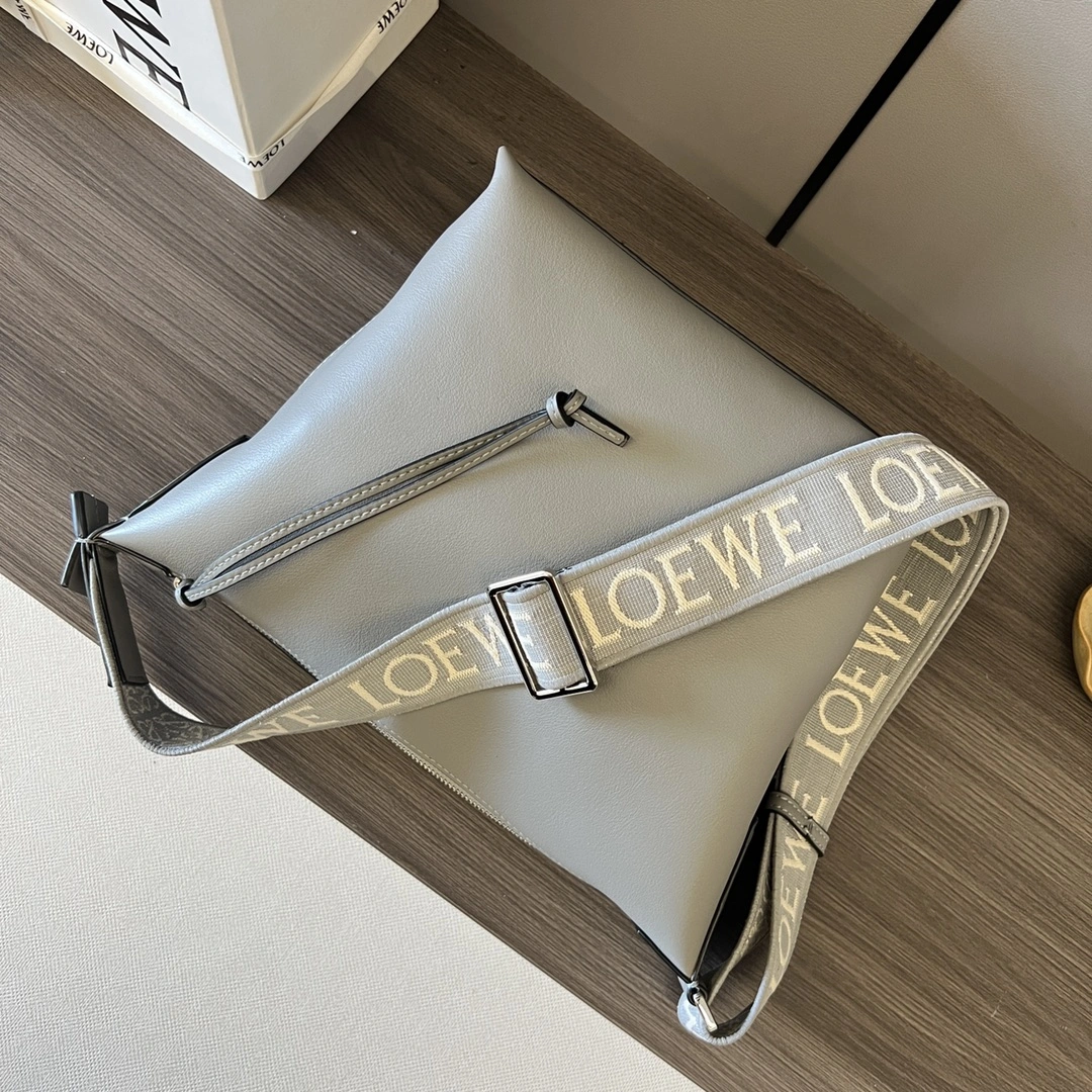Unique Loewe Cubi Bags 72184