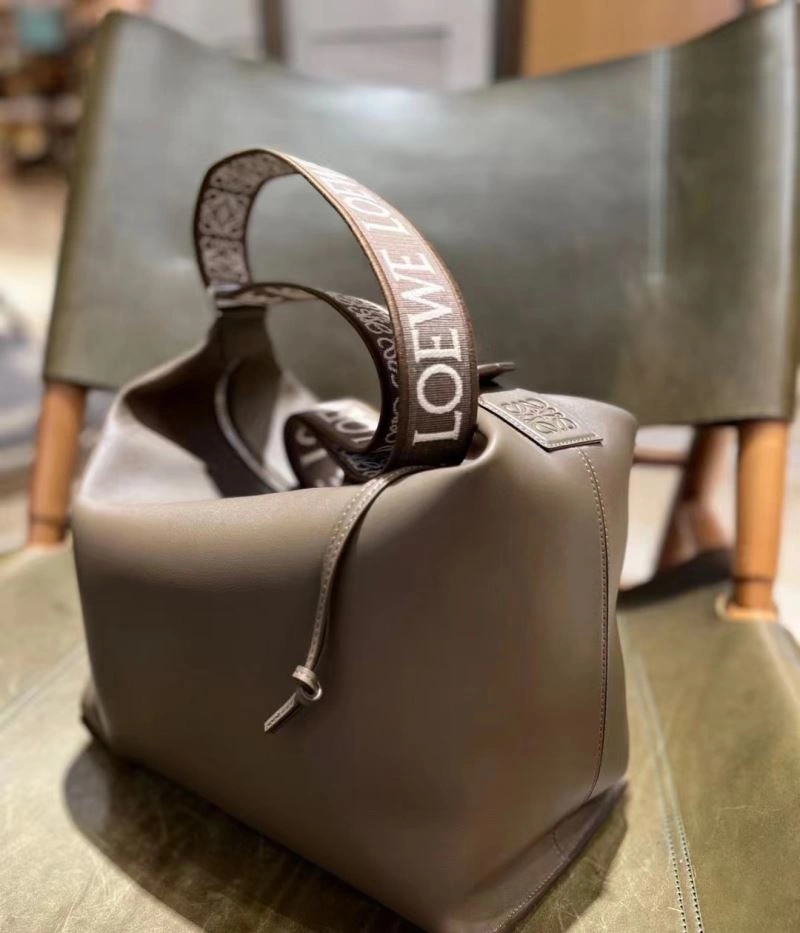 Sporty Loewe Cubi Bags 61695