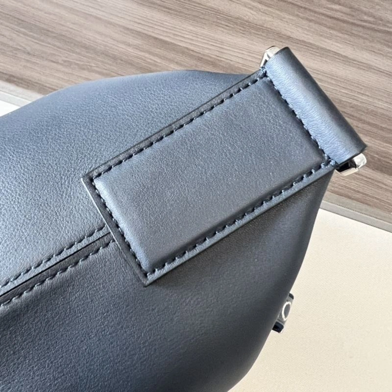 Loewe Cubi Bags Resilient 61677