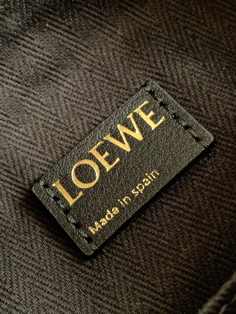 Compact Loewe Cubi Bags 61703