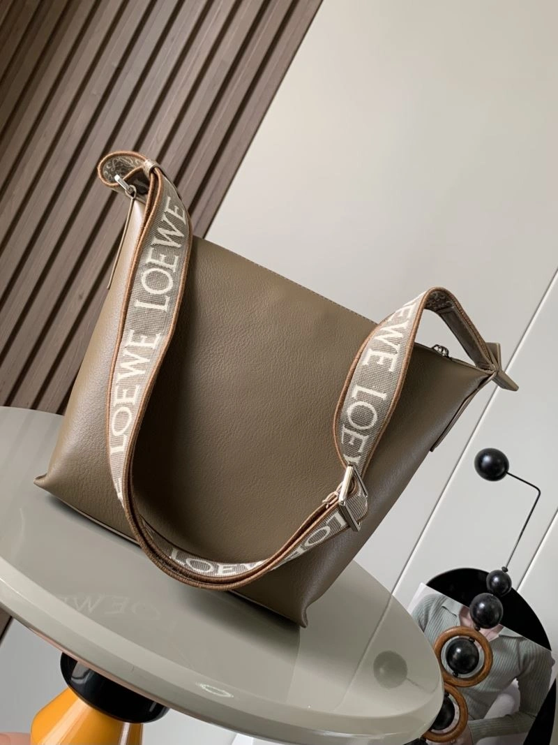 FashionForward Loewe Cubi Bags 73256
