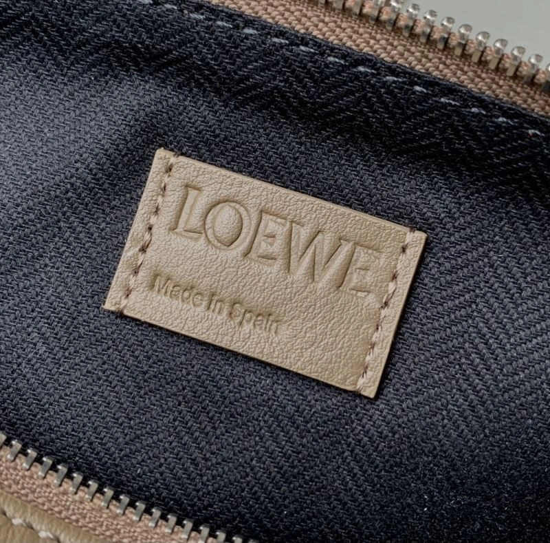 FashionForward Loewe Cubi Bags 73256