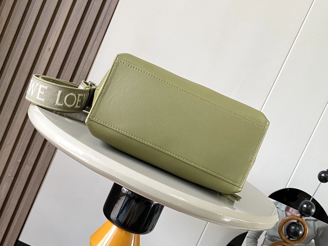 Loewe Cubi Bags WeatherProof 71995