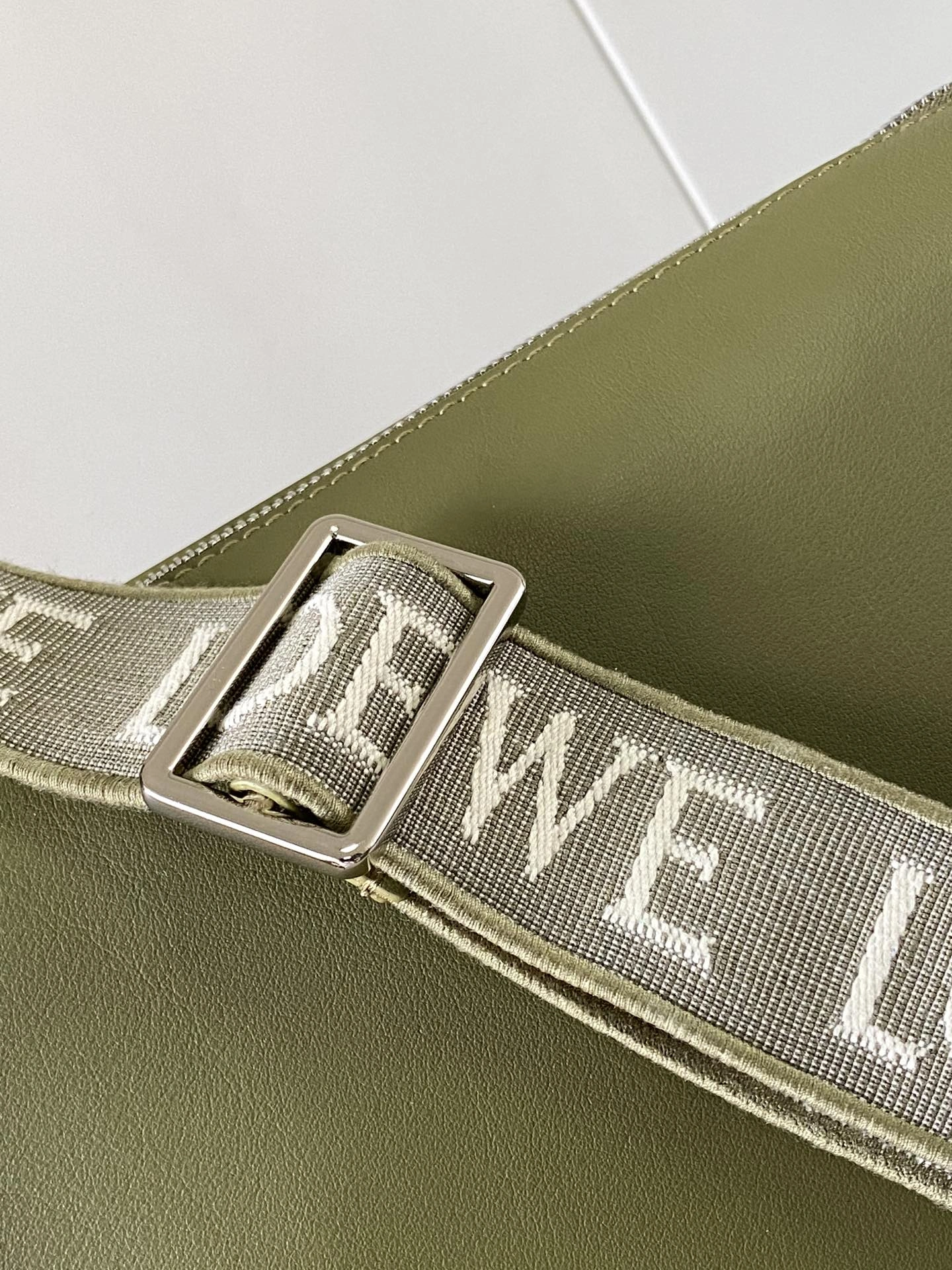 Loewe Cubi Bags WeatherProof 71995