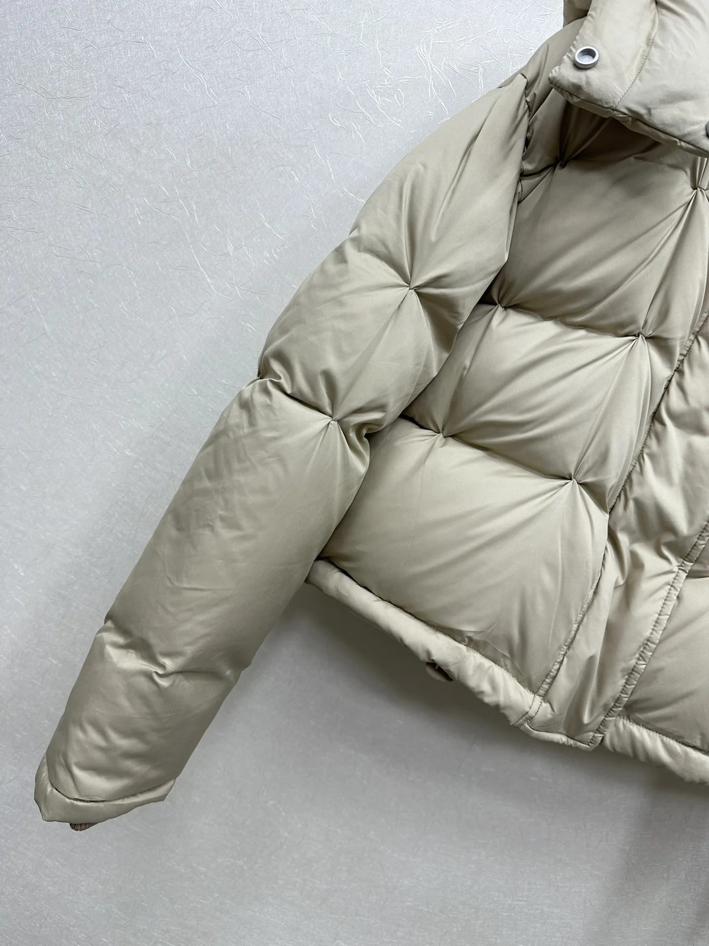 Durable Loewe Down Jackets 165459
