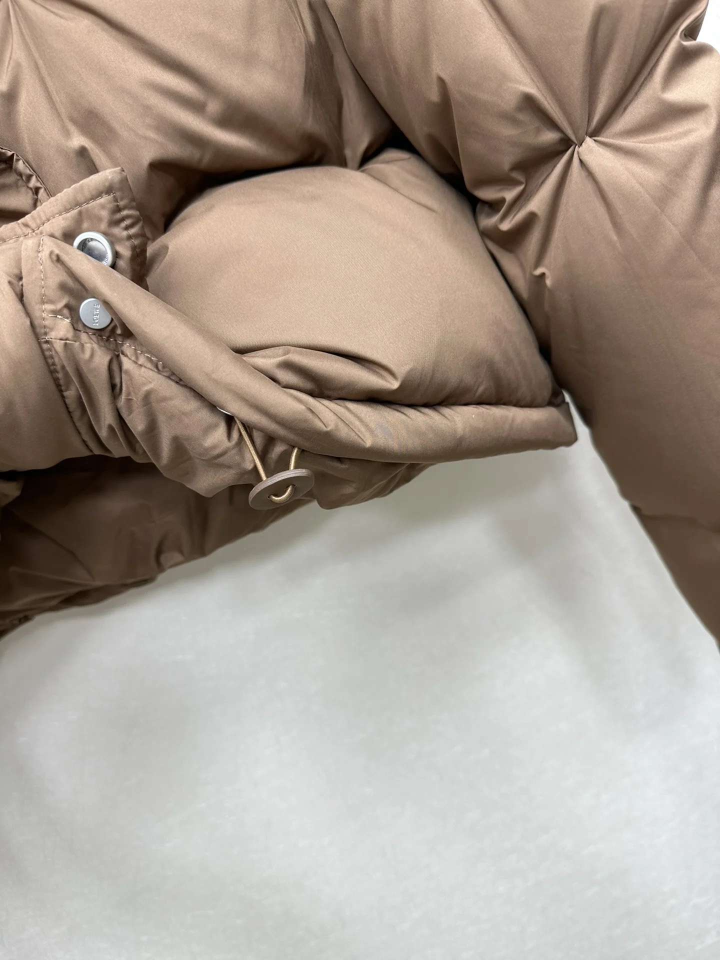 BestValue Loewe Down Jackets 165492