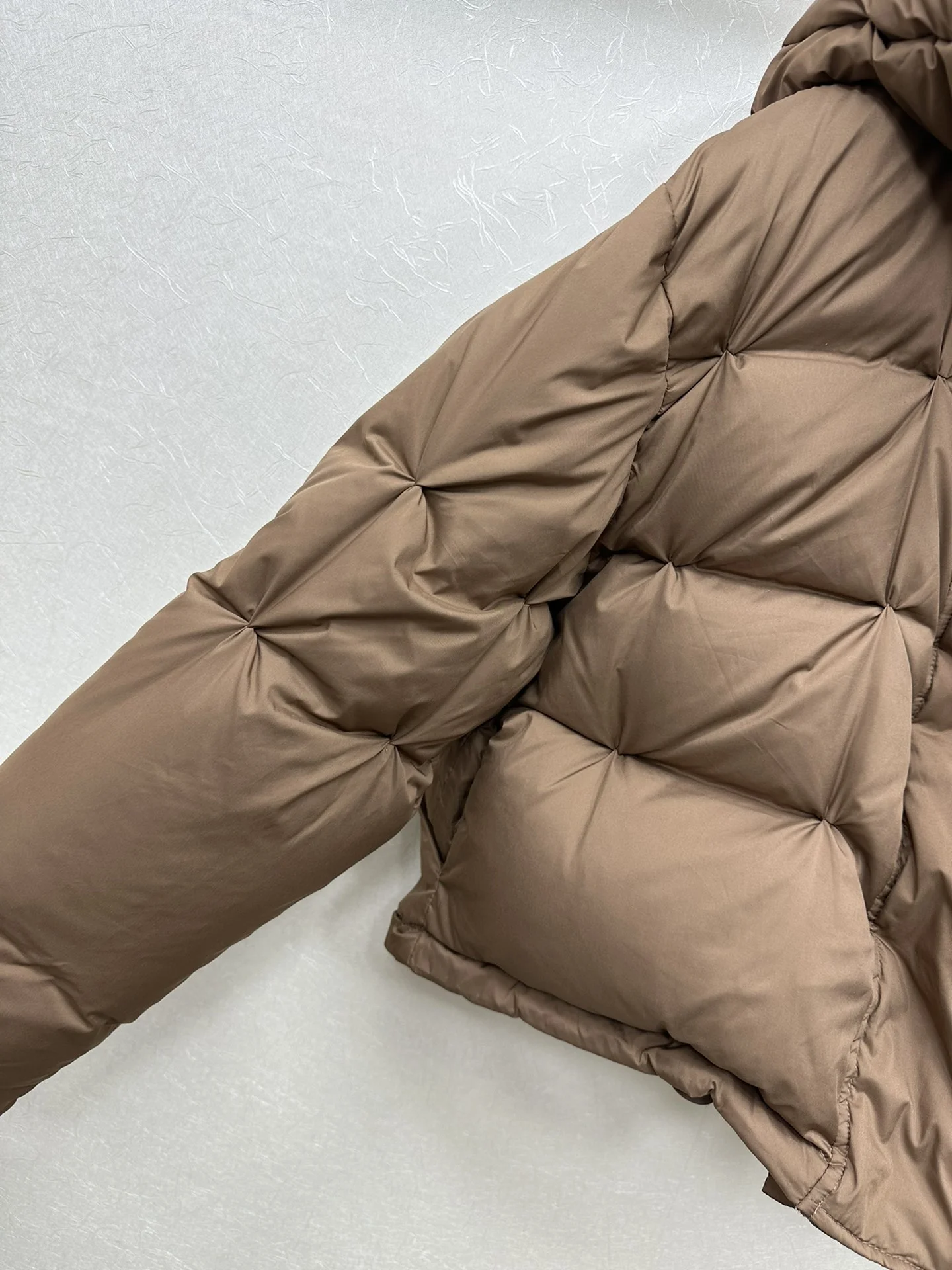 BestValue Loewe Down Jackets 165492