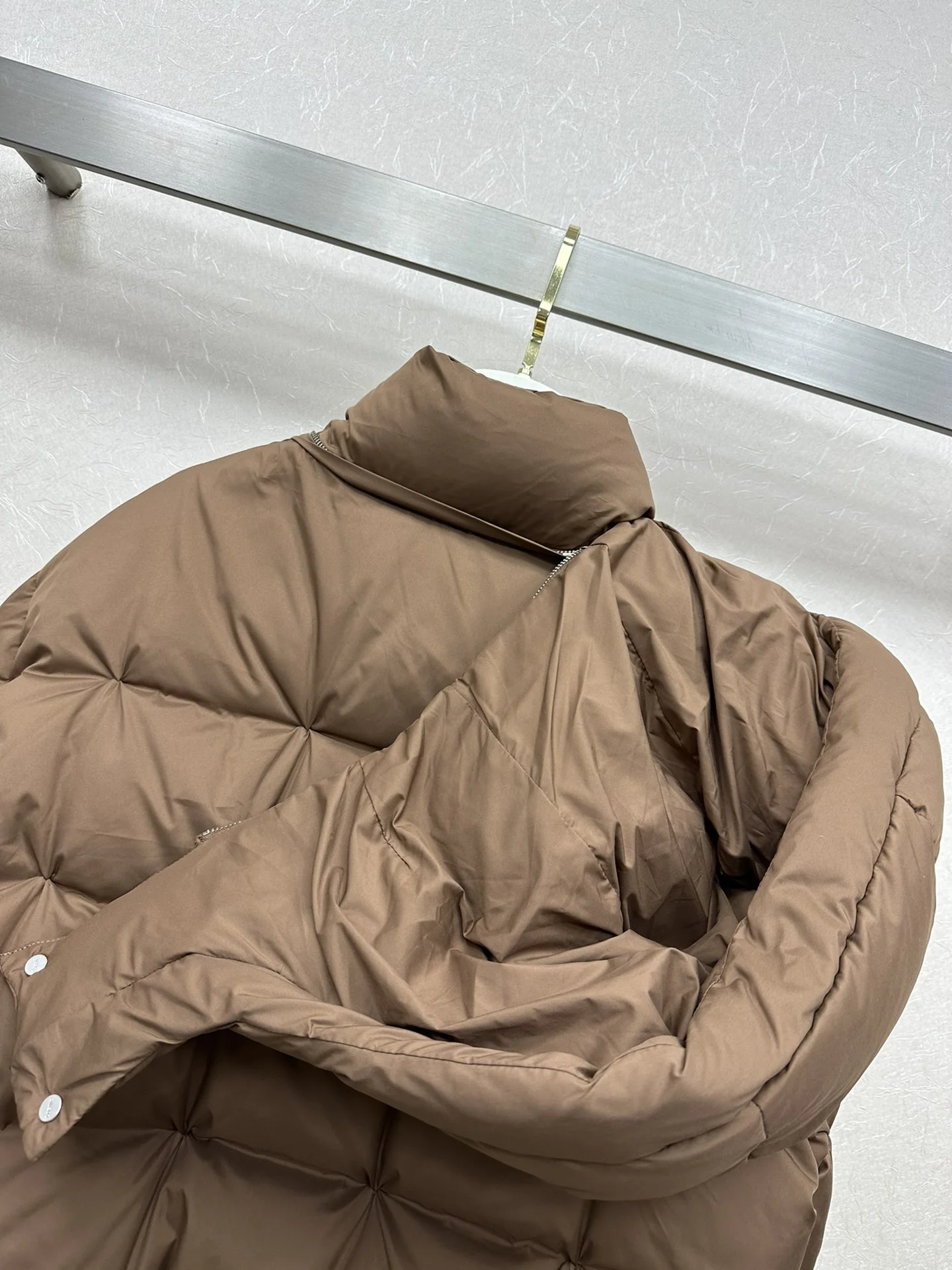 BestValue Loewe Down Jackets 165492