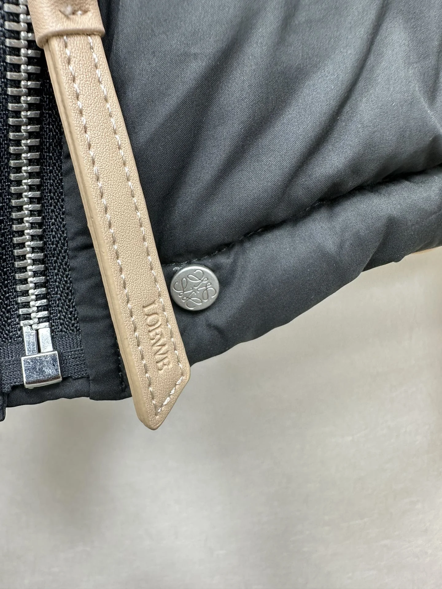 Loewe Down Jackets Unisex 165458