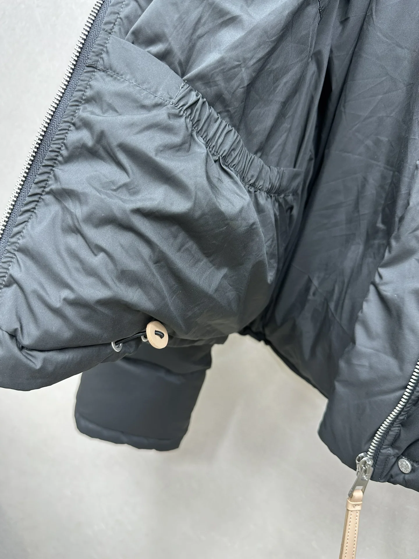 Loewe Down Jackets Unisex 165458